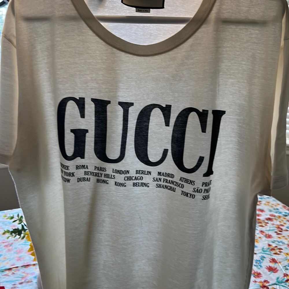 Gucci Cities Graphics Print T-shirt.